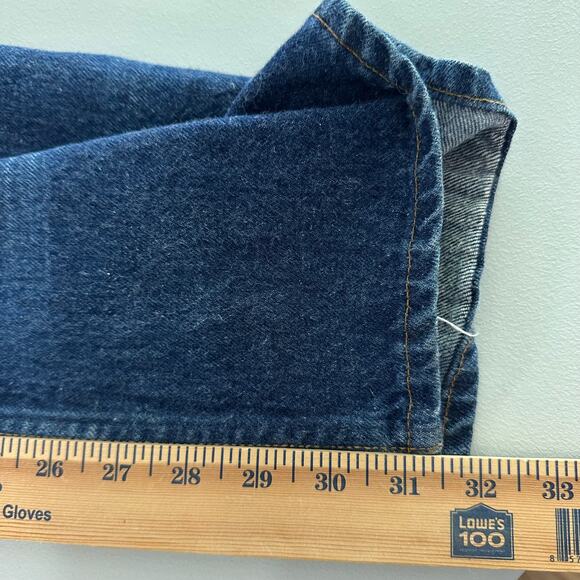 Vintage Levi’s Men’s 501 Jeans 42x32 Button Fly Straight Leg Blue Denim Cotton - Picture 10 of 10